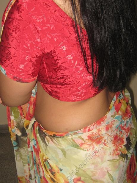 back sexy scene of sexy girl in saree sexy naked horny brunette teen
